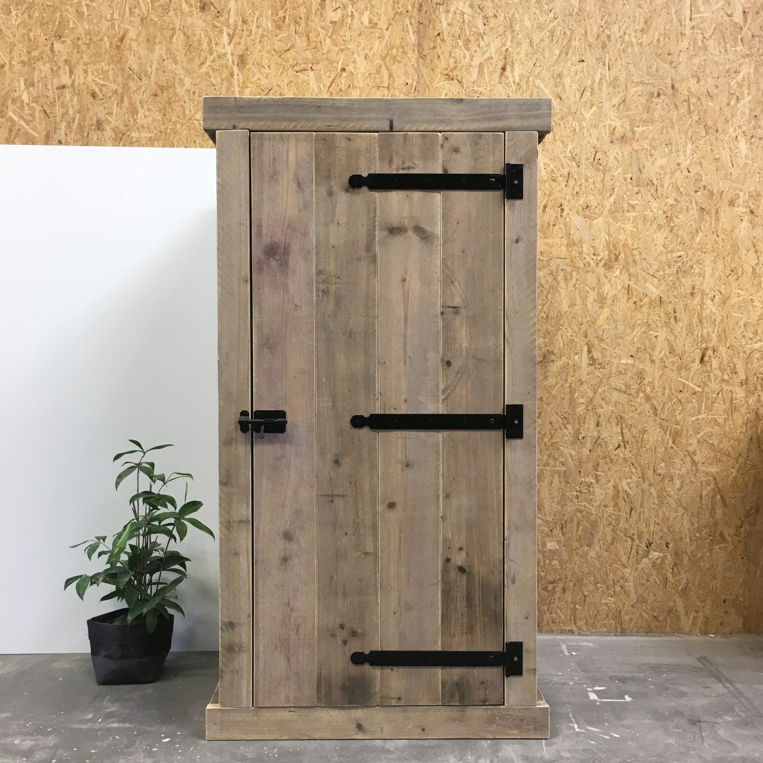 houten kast