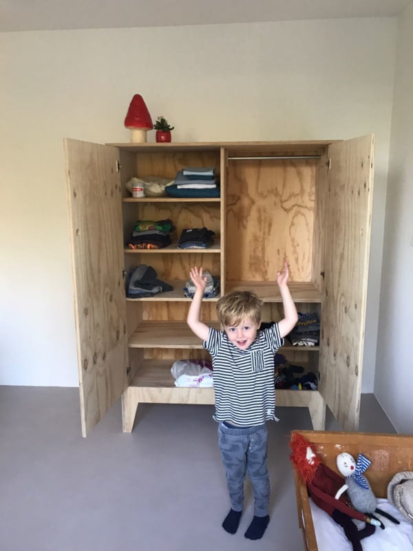 kinderkamer kledingkast