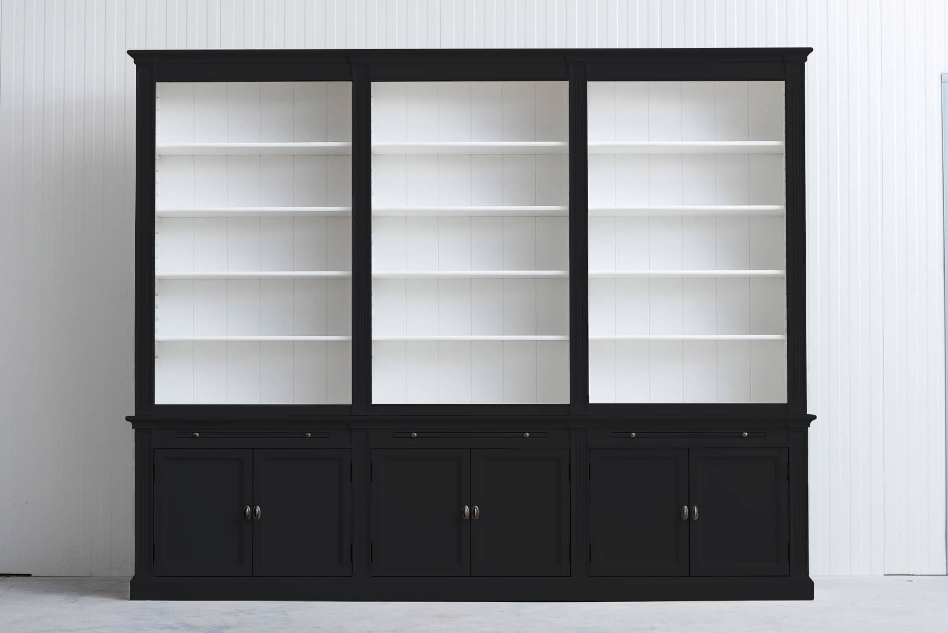 zwarte boekenkast